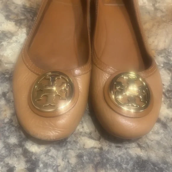 Tory Burch Leather Flats!!! - Picture 2 of 16